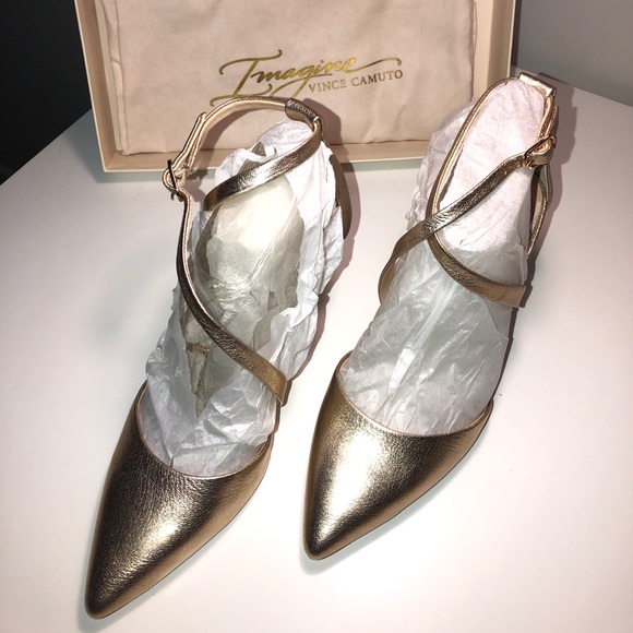 vince camuto gold pumps